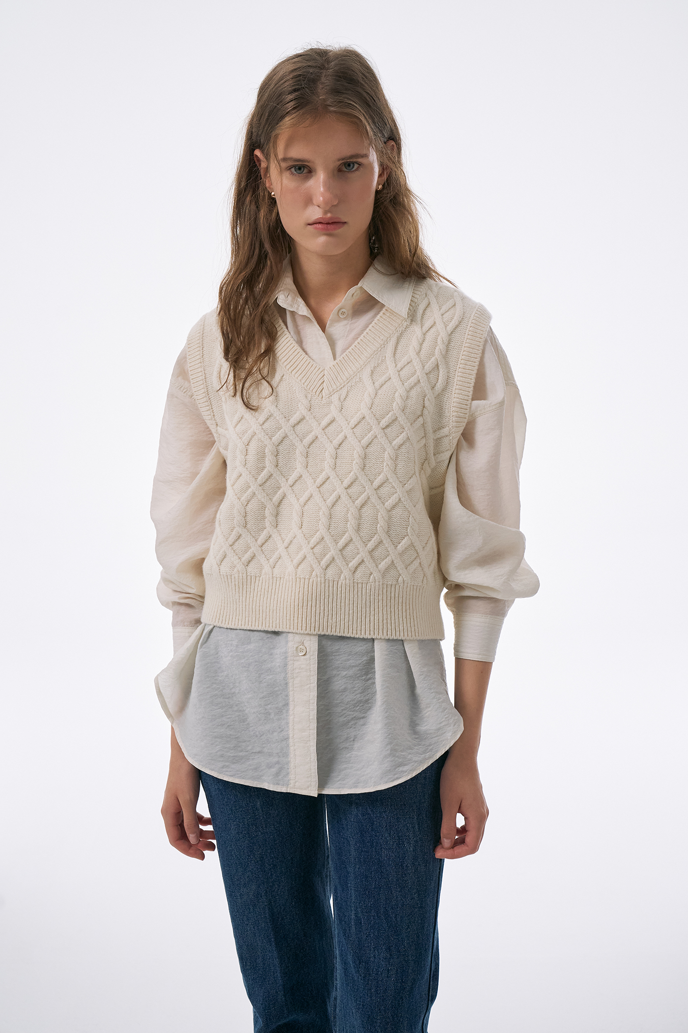 Lambswool Cable V-neck Vest[LMBCAUKN227]-Ivory